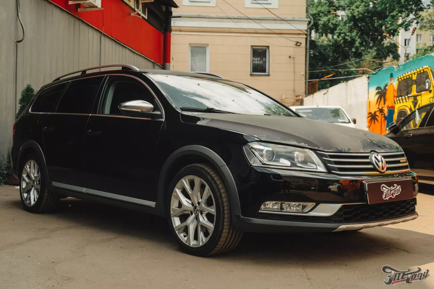 Перекрасили капот и крышу Volkswagen Passat после снятия пленки! +Детейлинг